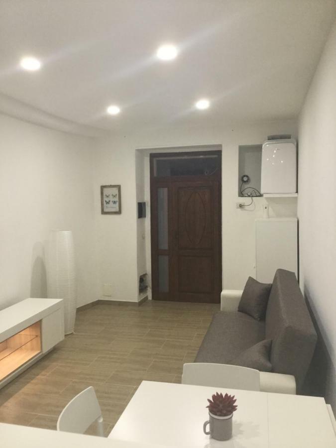 Ferienwohnung Al Centro Di Cagliari Exterior foto